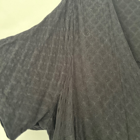 Long Black Buttoned Shirt - Picture 3 of 5